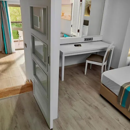 Tui Blue Tropical ホテル 4*