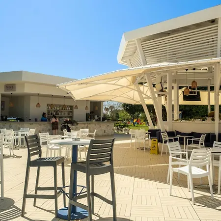 Tui Blue Tropical ホテル ダラマン